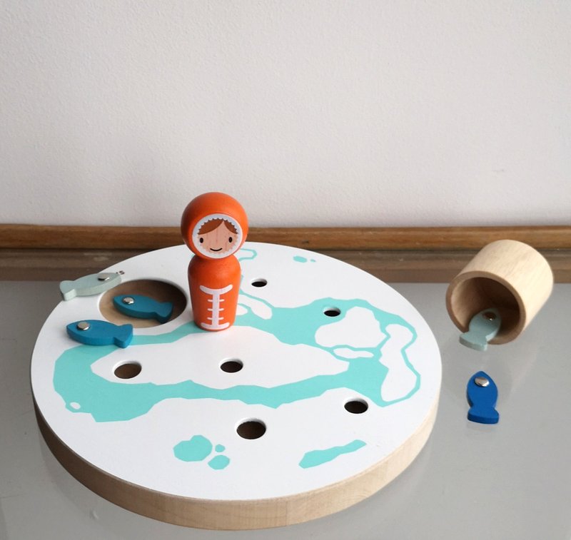 Learn about ice fishing live game